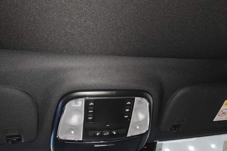 Used  Grand Cherokee (Import) 2017 3.0L Comfort Navigation Edition