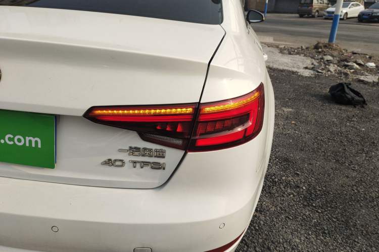 Used Audi A4L 2017 40 TFSI Ambition Edition