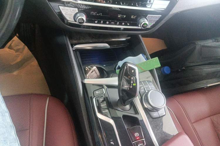 Used BMW 5 Series 2021 Updated Version 525Li Luxury Package
