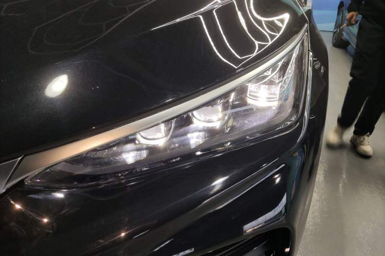 Used BYD Tang New Energy 2024 EV Glory Edition 730KM Premium Model
