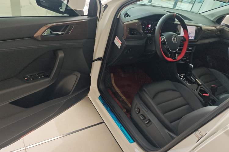 Used Volkswagen Tharu 2022 330TSI Four-Wheel Drive Luxury Edition
