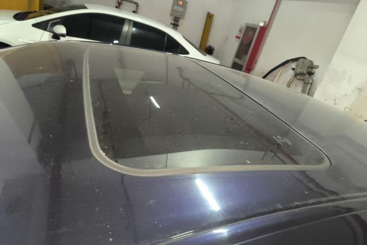 Used Lexus ES 2020 300h Premier Edition
