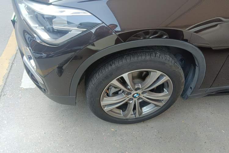 Used BMW X1 2016 xDrive20Li Luxury Model