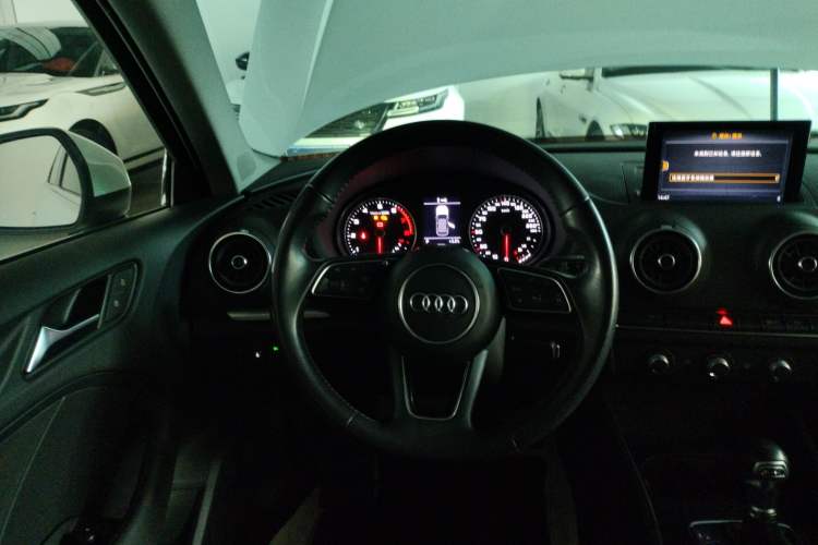 Used Audi A3 2018 30th Anniversary Edition Sportback 35 TFSI Ambition Model
