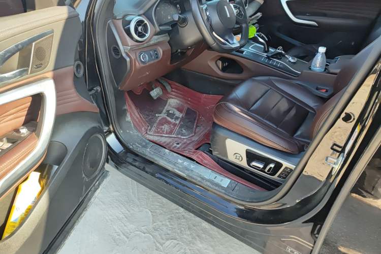 Used Wey VV7 2021 2.0T Technology Edition
