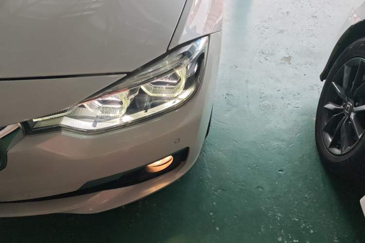 Used BMW 3 Series 2019 320Li Fashion Model
