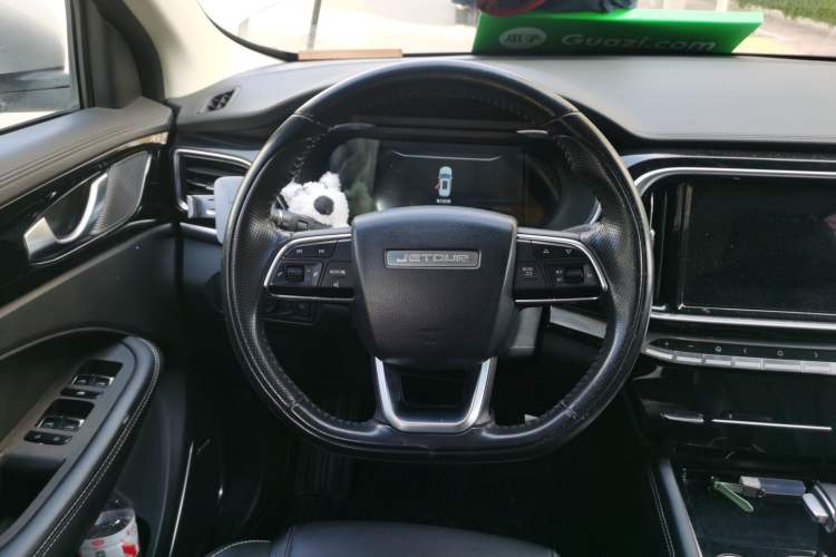 Used JETOUR X90 2019 1.5T Automatic Smart Enjoyment 6-Seater Emission Standard China V
