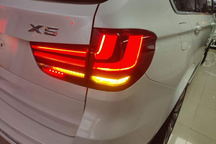 Used BMW X5 2017 xDrive35i Elegant Edition
