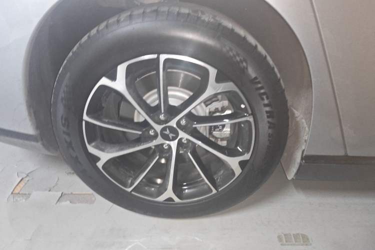 Used XPeng P7 2022 586G
