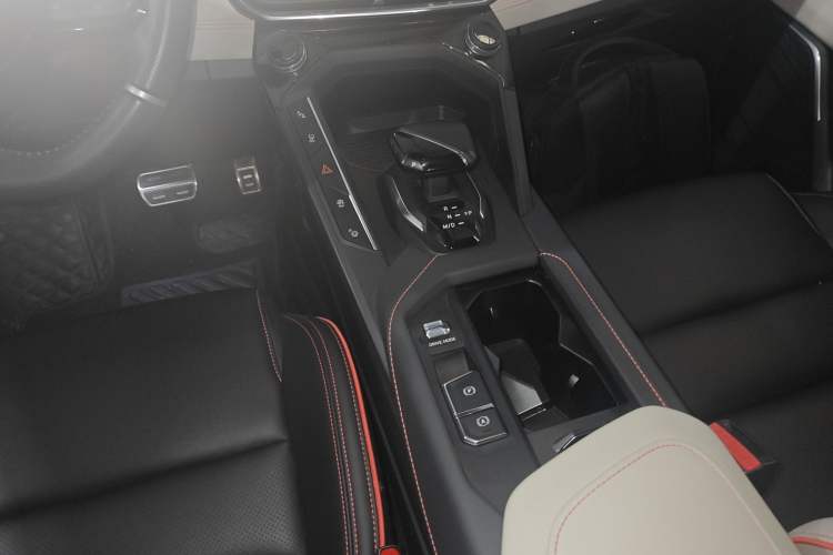 Used Lynk & Co 06 2020 1.5T YAO Halo
