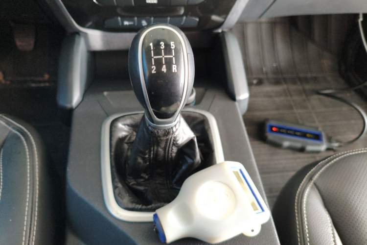 Used Geely Auto Vision X6 2016 1.8L Manual Luxury Edition
