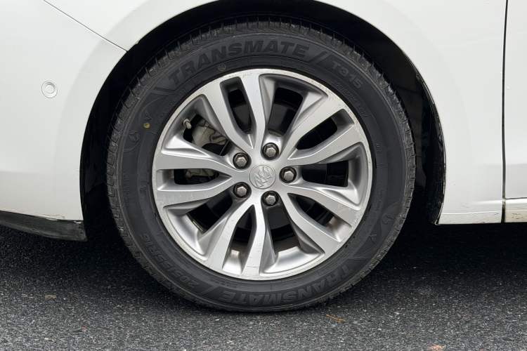 Used Buick GT 2018 18T Automatic Flagship Model