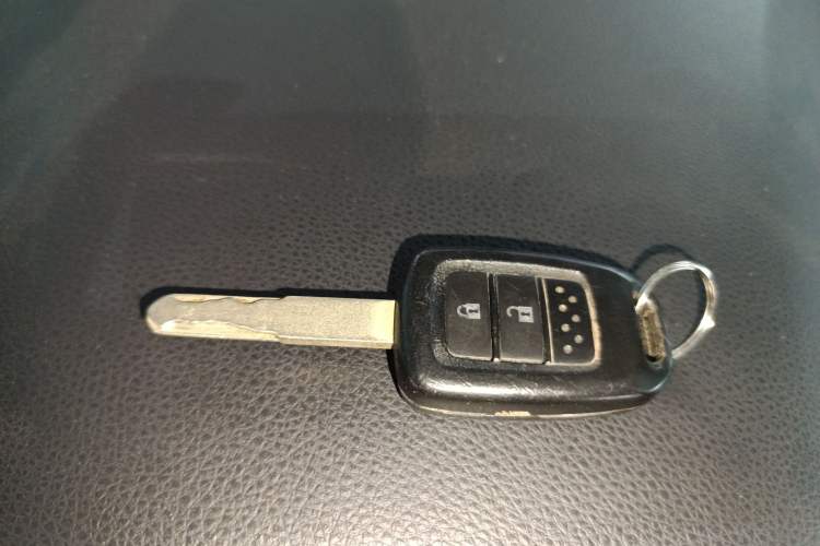 Used Honda Vezel 2015 1.8L CVT 2WD Elite Model