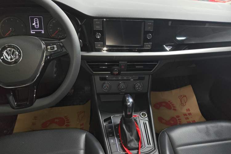 Used Volkswagen Lavida 2019 1.5L Automatic Comfort Edition China VI Standard
