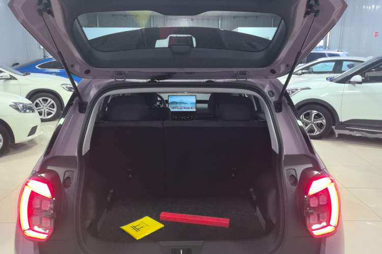 Used AION UT 2025 330 Starlight Edition
