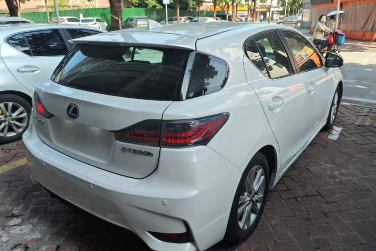 Used Lexus CT 2014 CT200h Elite Edition Monochrome
