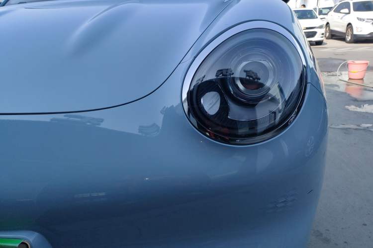 Used ORA Good Cat 2023 401 km Standard Range Prestige Version Lithium Iron Phosphate
