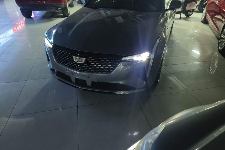 Used Cadillac CT4 2023 28T Luxury Version
