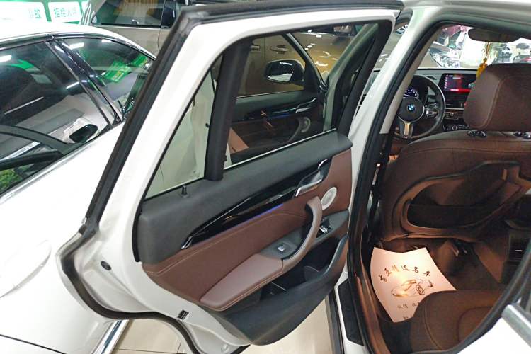 Used BMW X1 2021 sDrive25Li Leading Model
