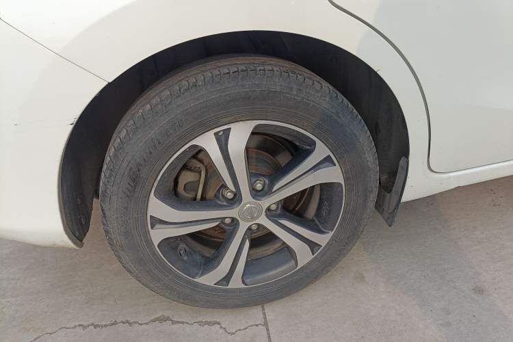 Used Nissan Tiida 2019 1.6L CVT Smart Drive Version China VI Standard