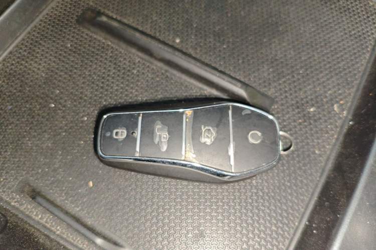 Used BYD Qin PLUS 2025 DM-i Smart Drive 120KM Superior Model
