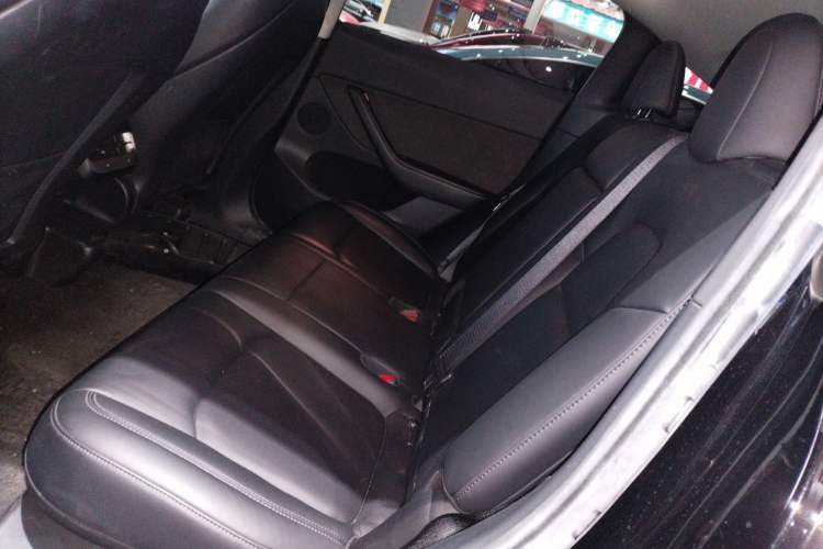 Used Tesla Model Y 2022 Rear-Wheel-Drive Version