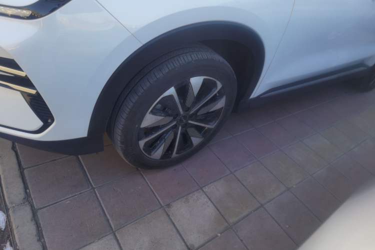 Used BYD Song PLUS New Energy 2024 Honor Edition EV 520km Premium Model
