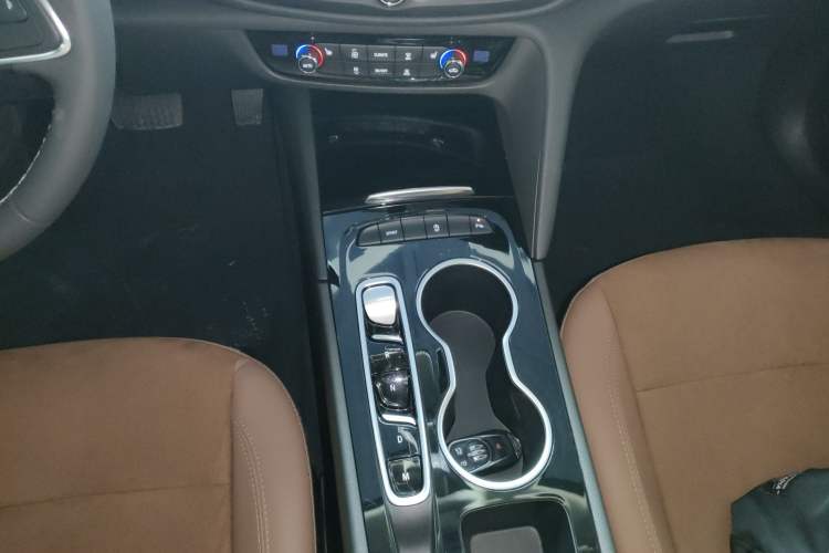 Used Buick Regal 2024 28T Luxury Edition
