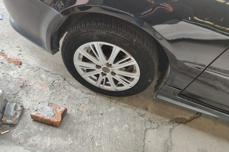 Used Soueast V3 Lingyue 2014 1.5L Manual Smart Edition
