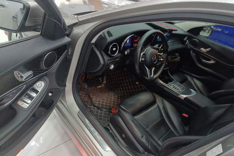 Used Mercedes-Benz C-Class 2019 C 180 L Fashion Edition Sport Version
