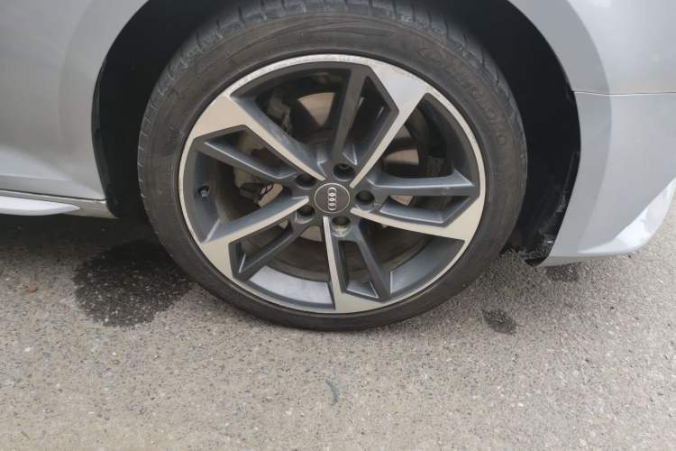 Used Audi A4L 2019 40 TFSI Ambition China VI