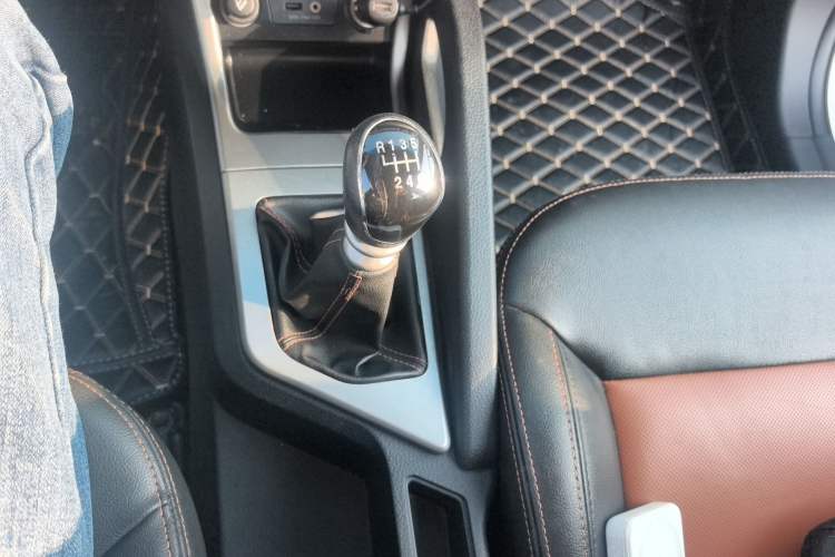 Used JAC Refine S3 2014 1.5L Manual Luxury Smart Model