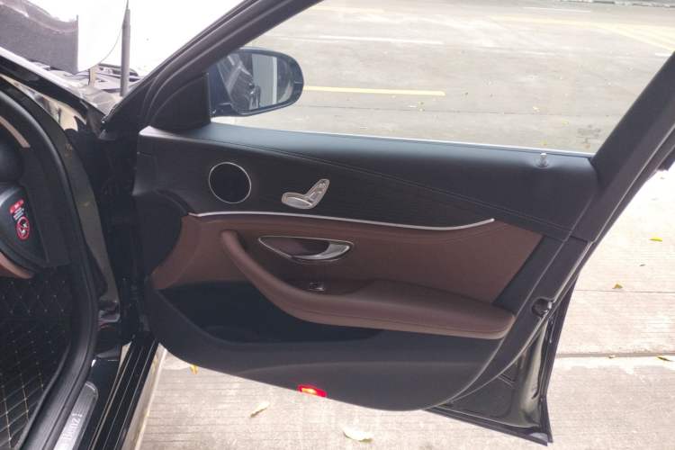 Used Mercedes-Benz E-Class 2020 Facelift E 260 L Sport Edition
