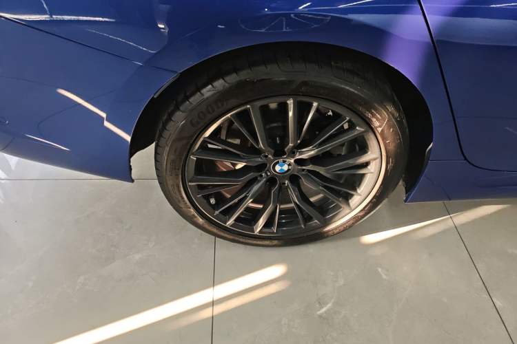 Used BMW 3 Series 2021 325Li M Sport Shadowline Package
