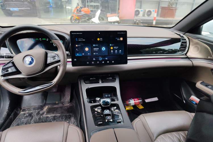 Used BYD Han 2020 EV Four-Wheel Drive High-Performance Flagship Model
