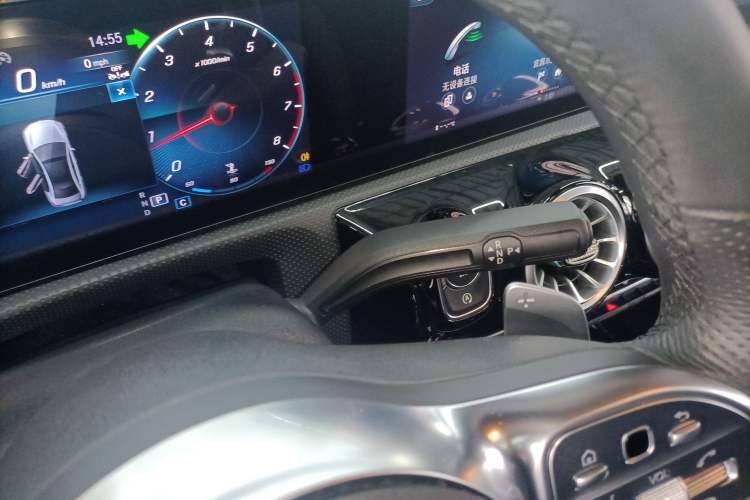 Used Mercedes-Benz A-Class 2022 Revised Version A 200 L Sport Sedan Fashionable Style