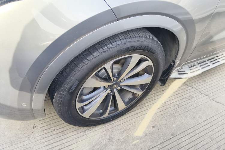 Used Li Auto ONE 2020 Extended-Range 6-Seater Version
