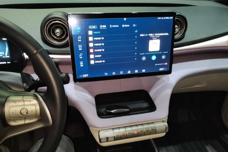 Used BYD Dolphin 2023 420 km Fashion Edition
