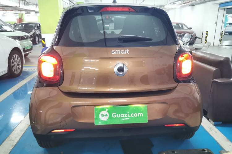 Used  forfour 2016 1.0L 52 kW Passion Edition