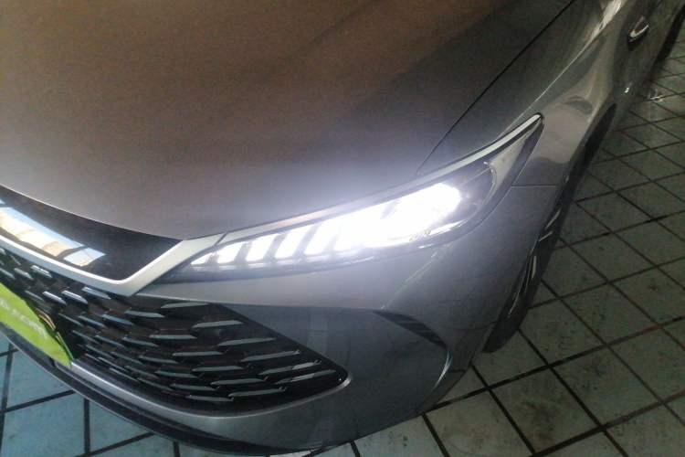 Used BYD Qin PLUS 2025 DM-i Smart Drive 120KM Superior Model