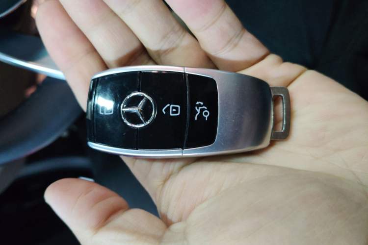 Used Mercedes-Benz E-Class 2020 E 260 L Sport Edition
