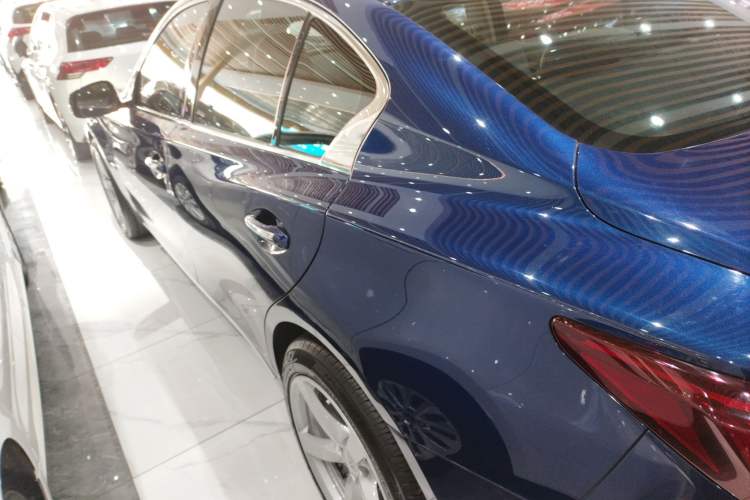 Used Infiniti Q50L 2018 2.0T Enjoyment Version China V Standard
