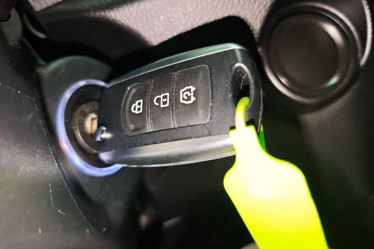 Used Dongfeng Fengon S560 2018 1.8L Manual Comfort 7-Seater
