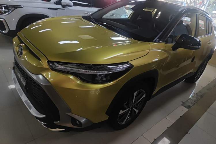 Used Toyota FRONTLANDER 2022 2.0L CVT Luxury PLUS Edition