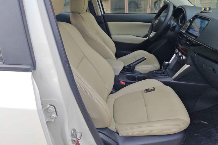 Used Mazda CX-5 2013 2.0L Automatic Two-Wheel Drive Comfort Version
