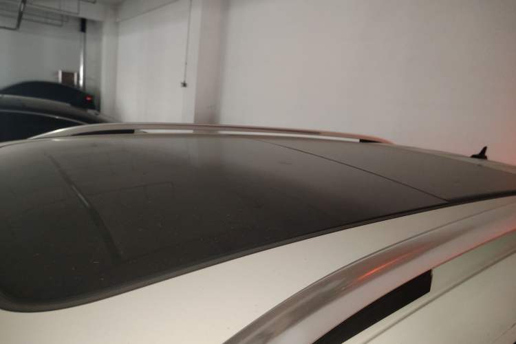 Used Volkswagen Tiguan L 2019 330TSI Automatic Two-Wheel Drive Smart Luxury Version China VI Standard
