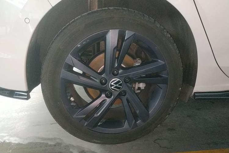 Used Volkswagen Golf 2021 280TSI DSG R-Line
