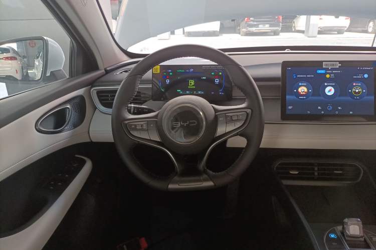 Used BYD Seal 05 DM-i 2025 DM-i Smart Drive 55KM Luxury Model
