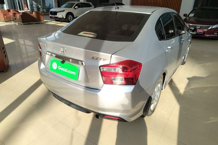 Used Honda City Classic 2012 1.5L Manual Comfort Edition
