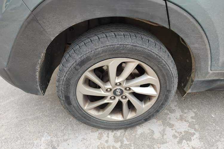 Used Hyundai Tucson 2015 1.6T Dual-Clutch Two-Wheel-Drive Smart Model